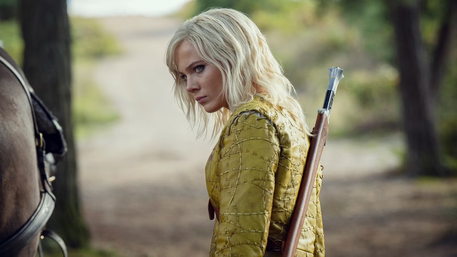 Freya Allan è Ciri in The Witcher
