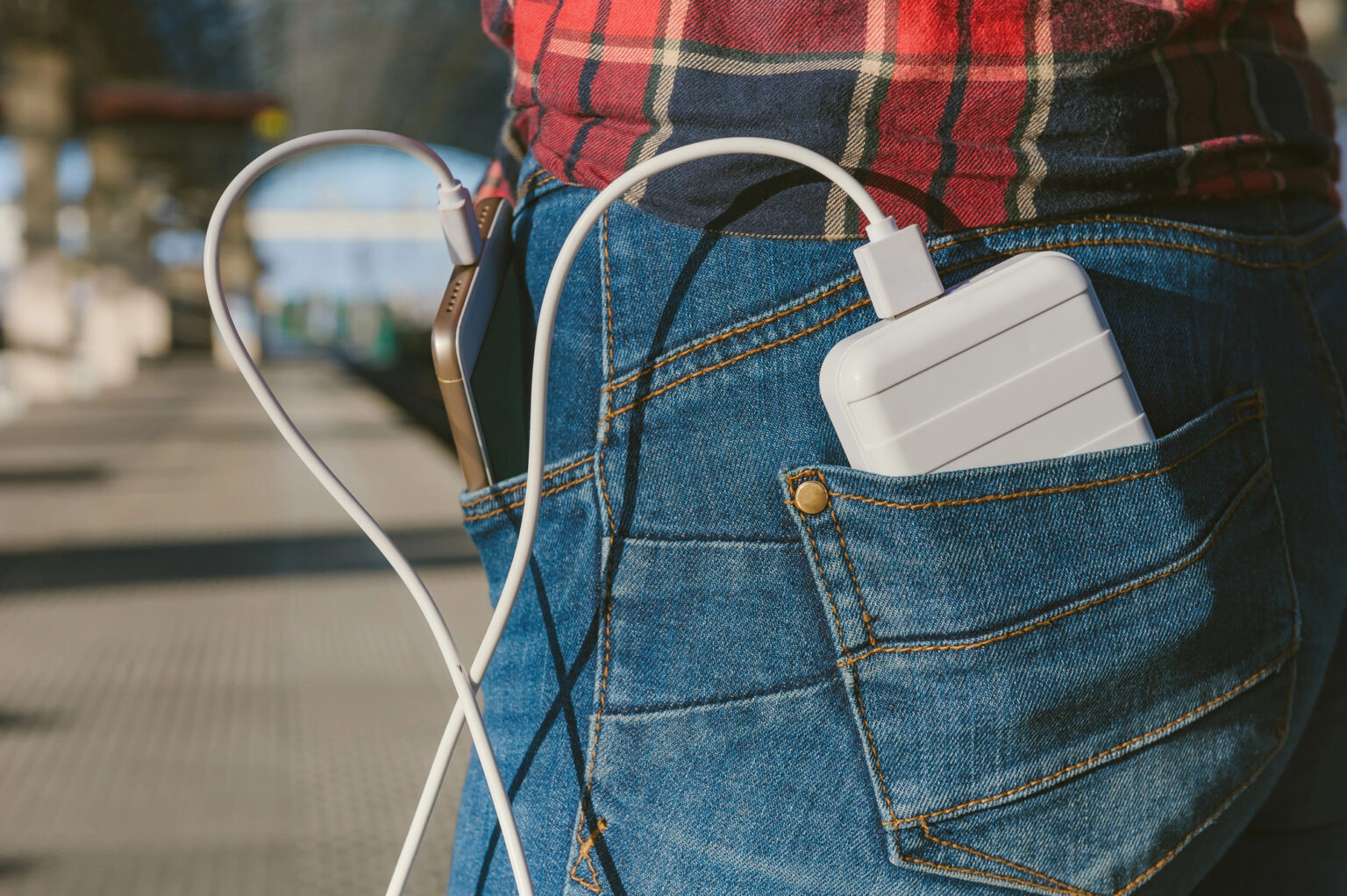 Un powerbank in tasca può essere pericoloso