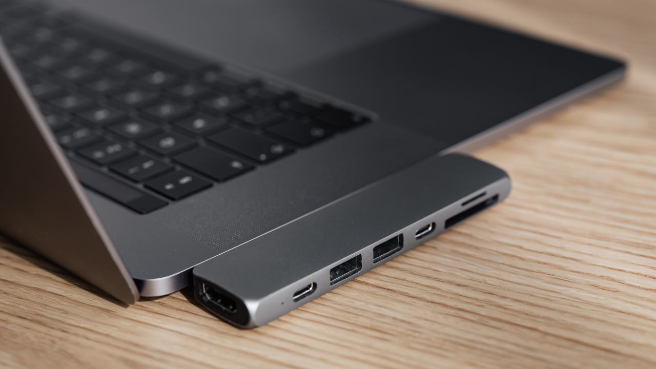 aggiungere porta usb