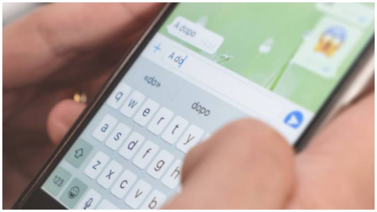 Whatsapp sticker di testo