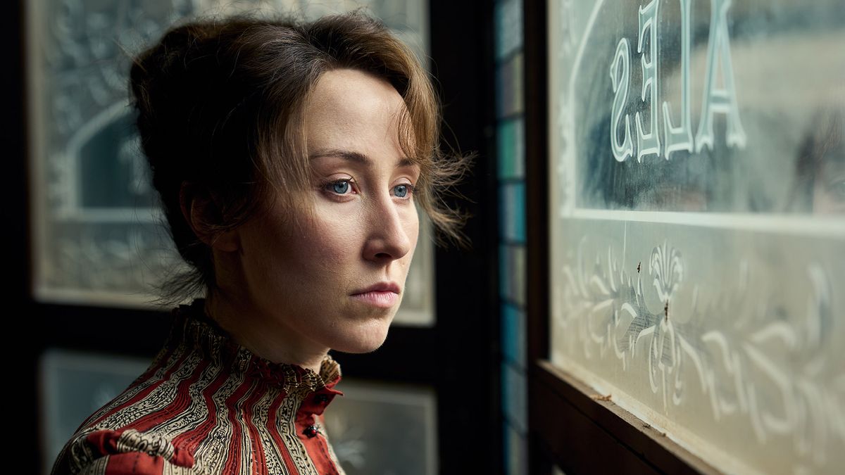 Erin Moriarty in una scena di A Thousand Blows 2