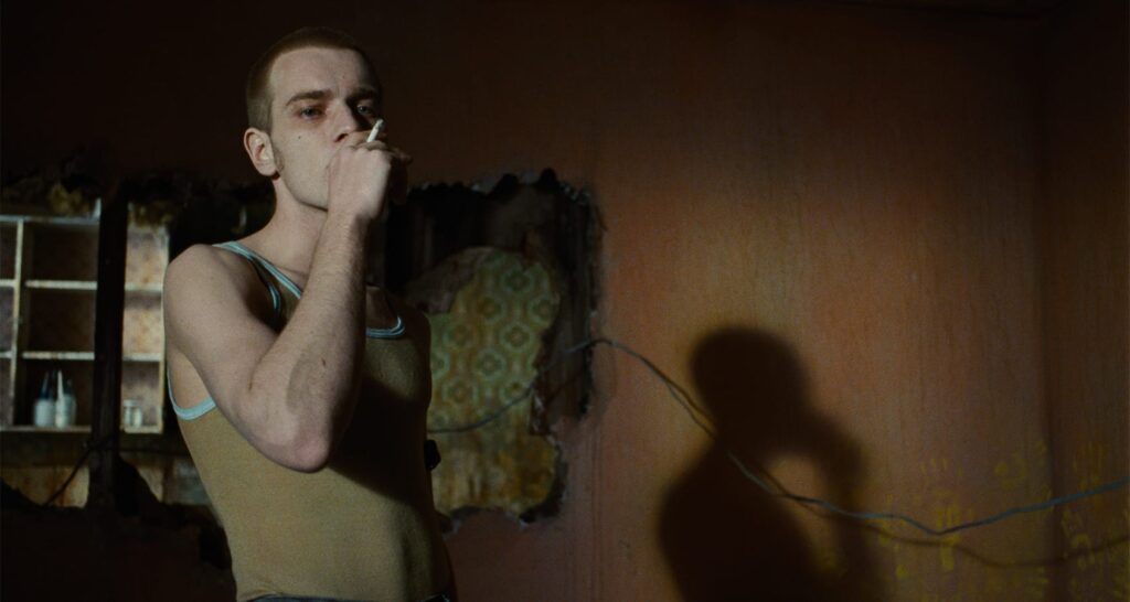 Mark Renton in una scena di Trainspotting
