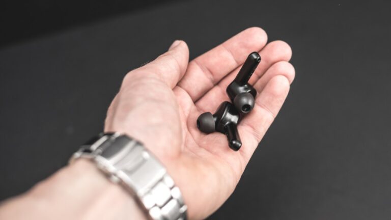 Cuffie bluetooth mano