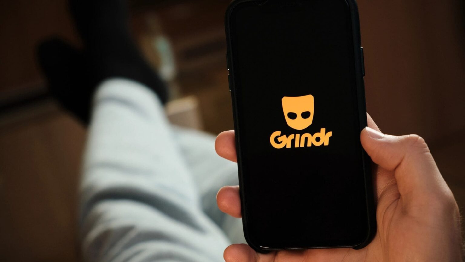 Grindr protegge gli atleti gay alle Olimpiadi: ecco cosa è successo e perché ha sconvolto tutti Usare l'app di incontri LGBTQ+ Grindr