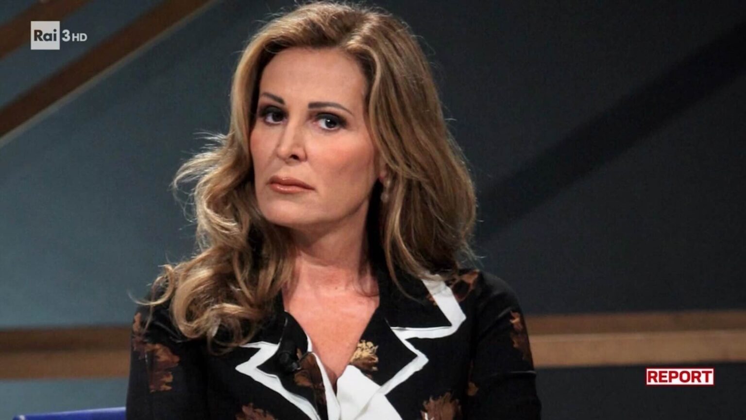 Santanchè si dimette, ma i meme erano già pronti: il web esplode con un fiume di ironia Daniela Santanchè