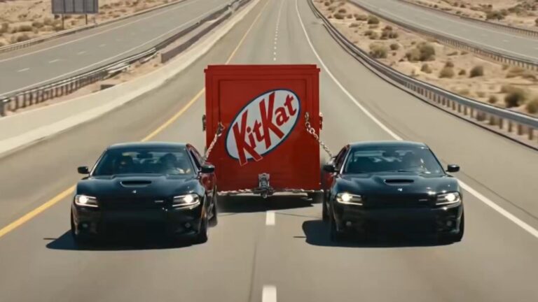 Rubate barrette KitKat in Europa: il web reagisce così (e nessuno se lo aspettava) Il web in fiamme sul caso KitKat