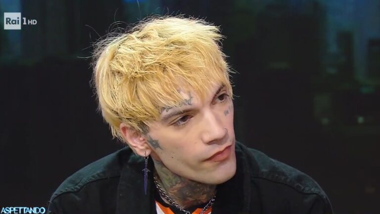 Chi è GionnyScandal?