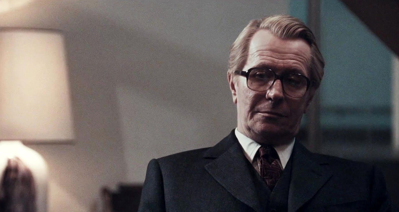 Gary Oldman in una scena del film