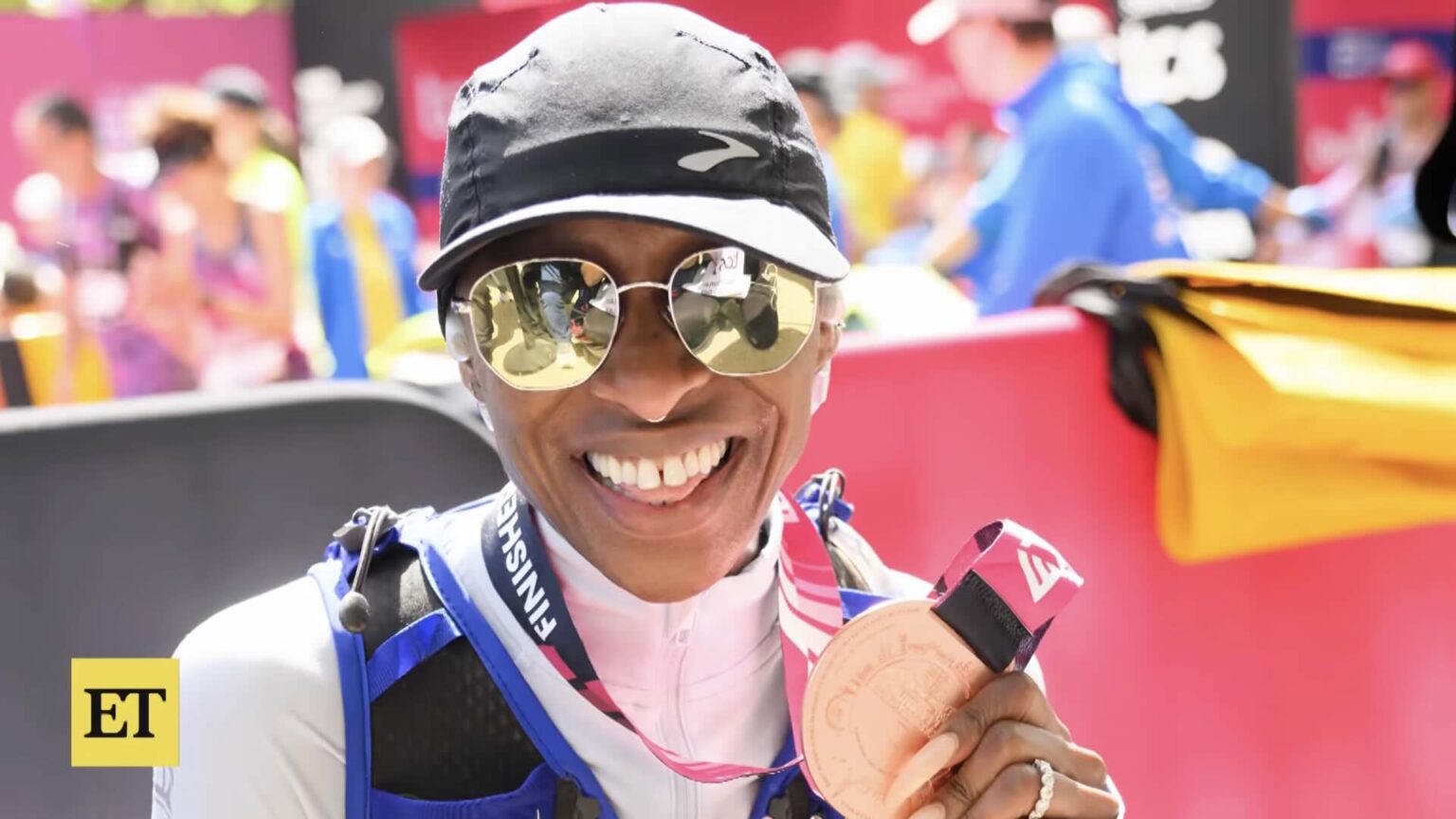 La star di Wicked corre 42 km e conquista tutti: il video della maratona di Cynthia Erivo è da brividi Cynthia Erivo alla maratona