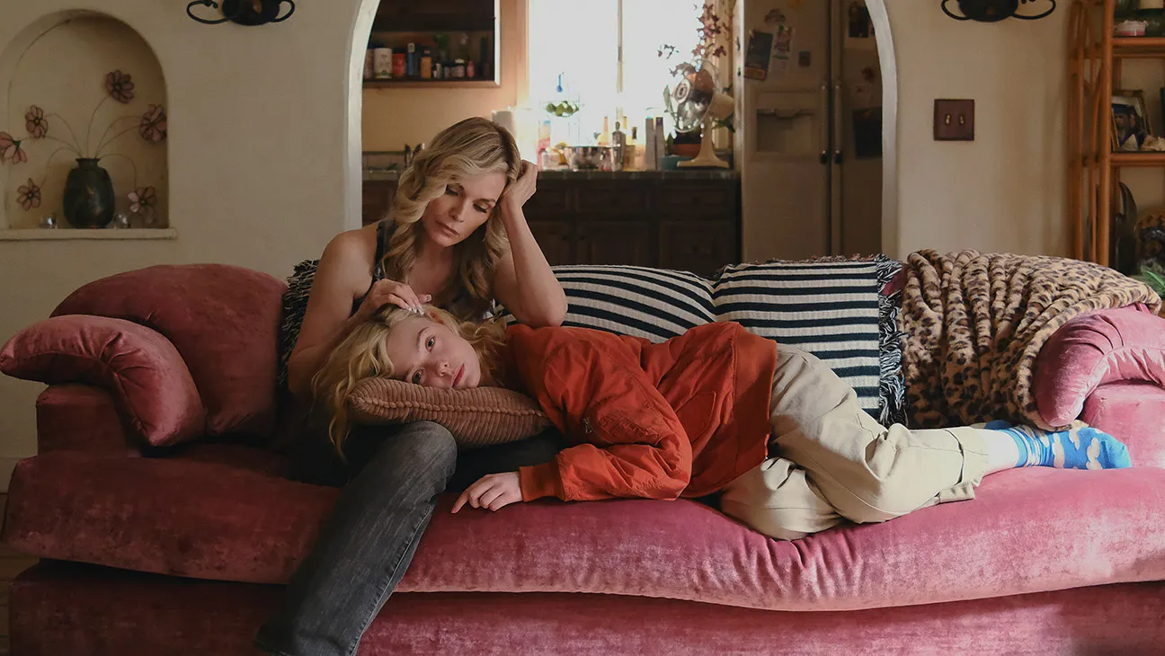 Michelle Pfeiffer è la madre di Margo