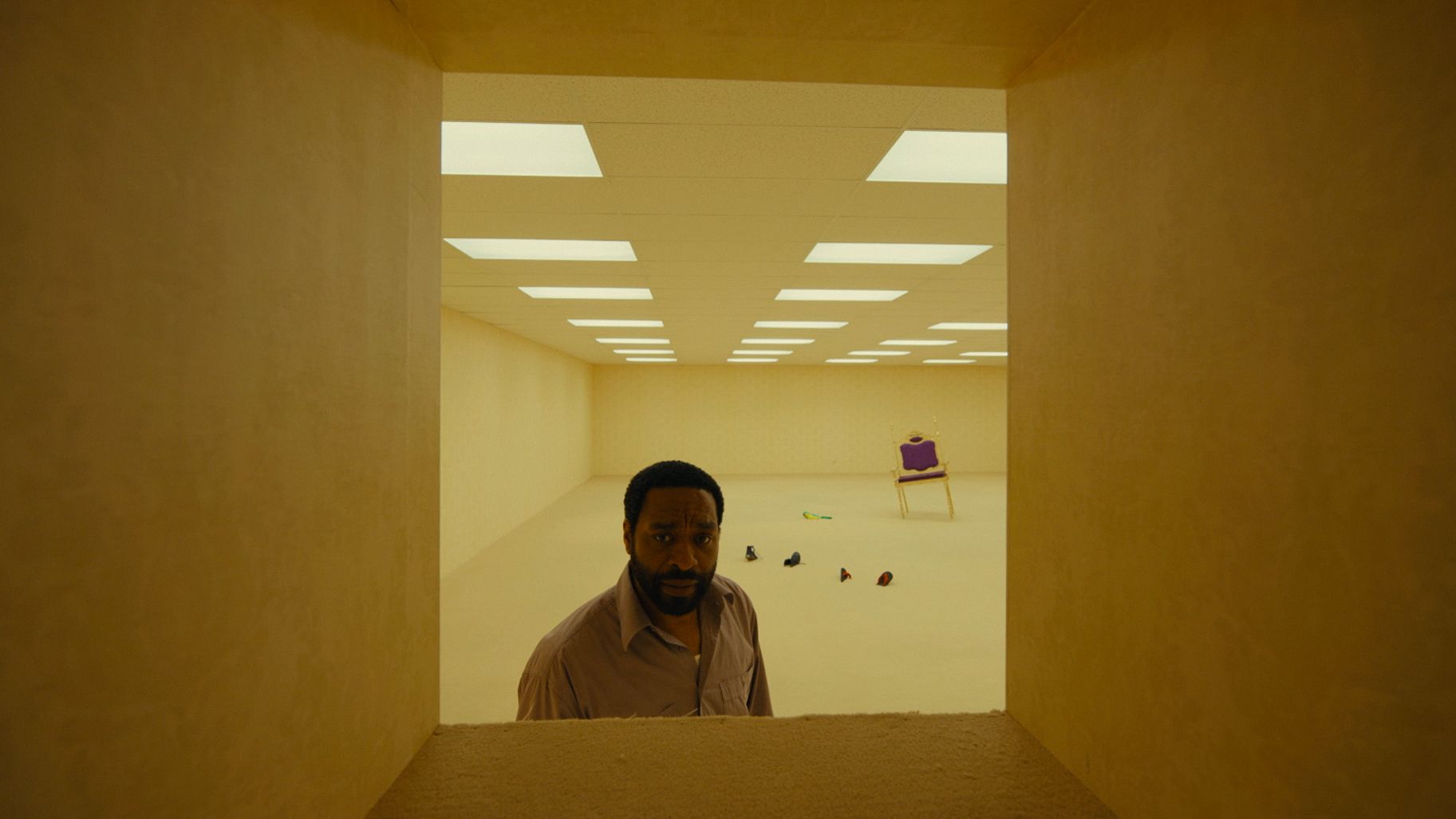 Il protagonista in una scena del film.