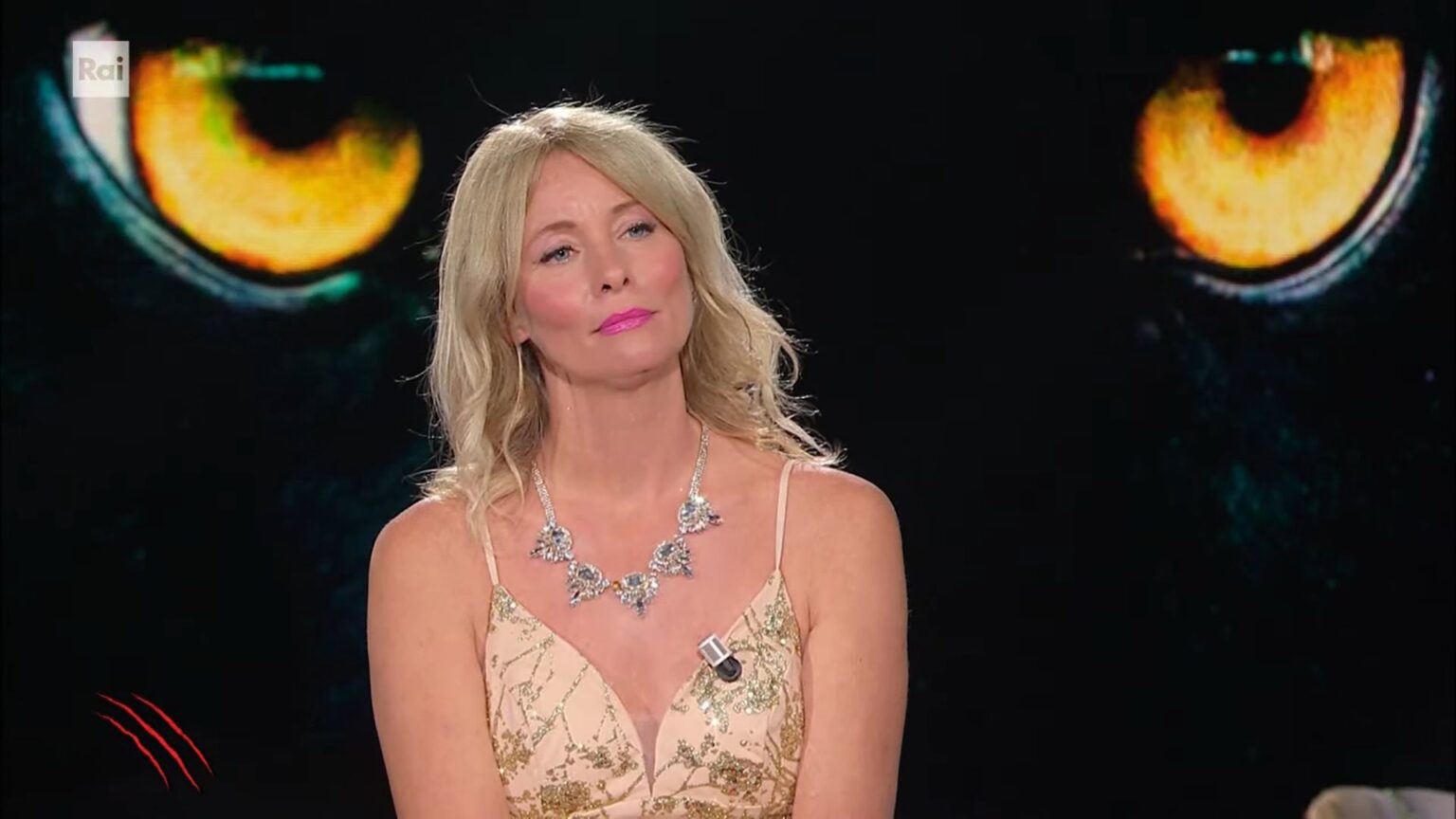 Flavia Vento durante un'intervista