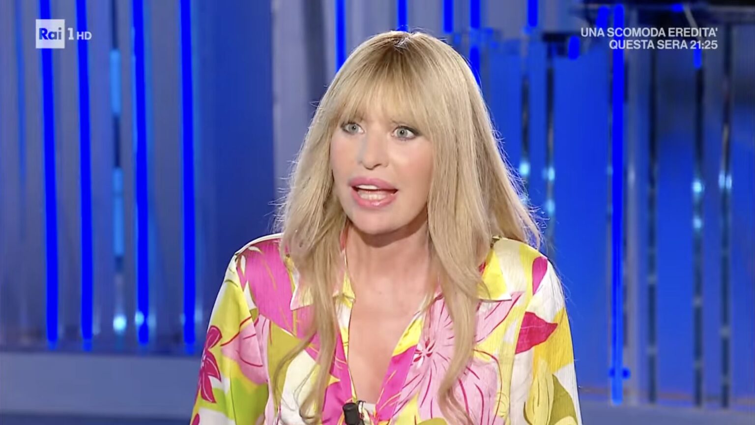 Alessandra Mussolini sbarca a Uomini e Donne, Maria De Filippi la vuole al fianco di Tina Cipollari e Gianni Sperti Alessandra Mussolini