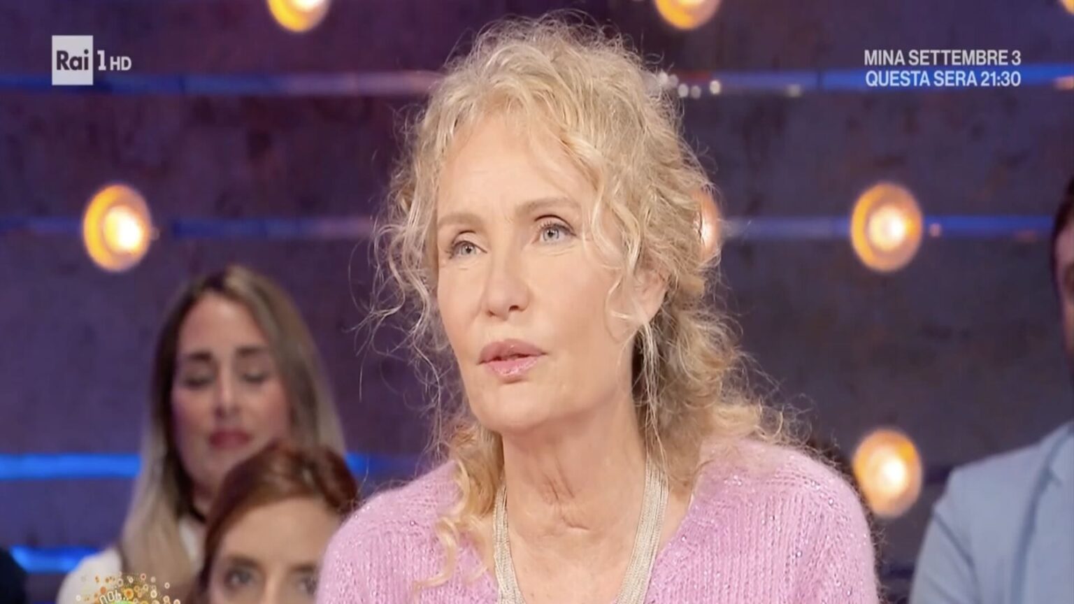 Licia Colò travolta dagli insulti per la sua età: la sua risposta agli hater dà voce a un problema che riguarda tutti Licia Colò