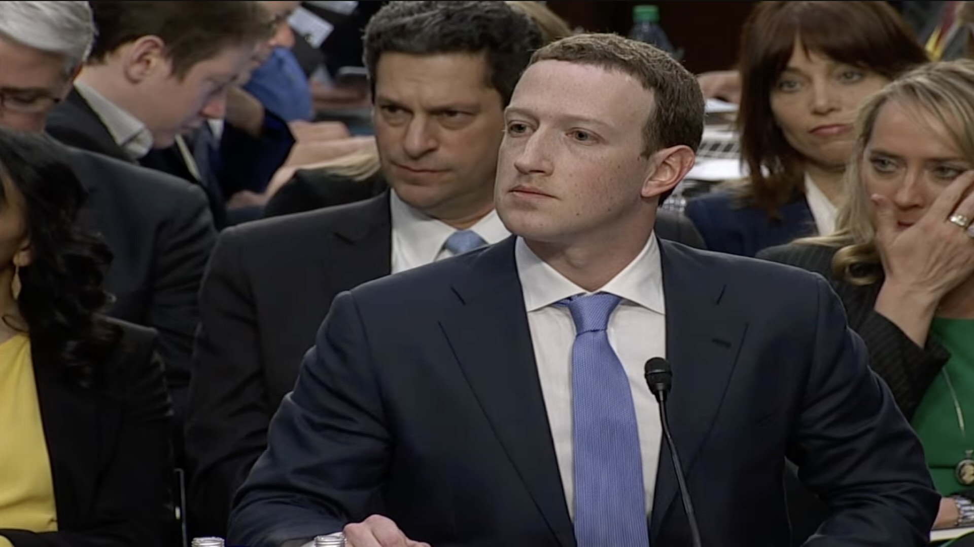 zuckerberg compra un castello in irlanda per 51 milioni ma nasconde un segreto macabro la buca della morte normanna da Screenworld.it zuckerberg compra un castello in irlanda per 51 milioni ma nasconde un segreto macabro la buca della morte normanna