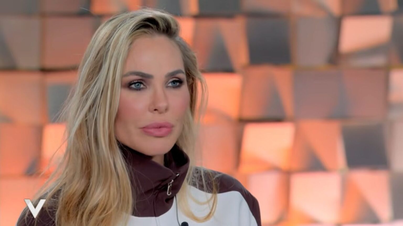 Ilary Blasi potrebbe sposare Bastian a settembre: svelata la villa sulla Costiera dove diranno il fatidico sì Ilary Blasi durante un'intervista