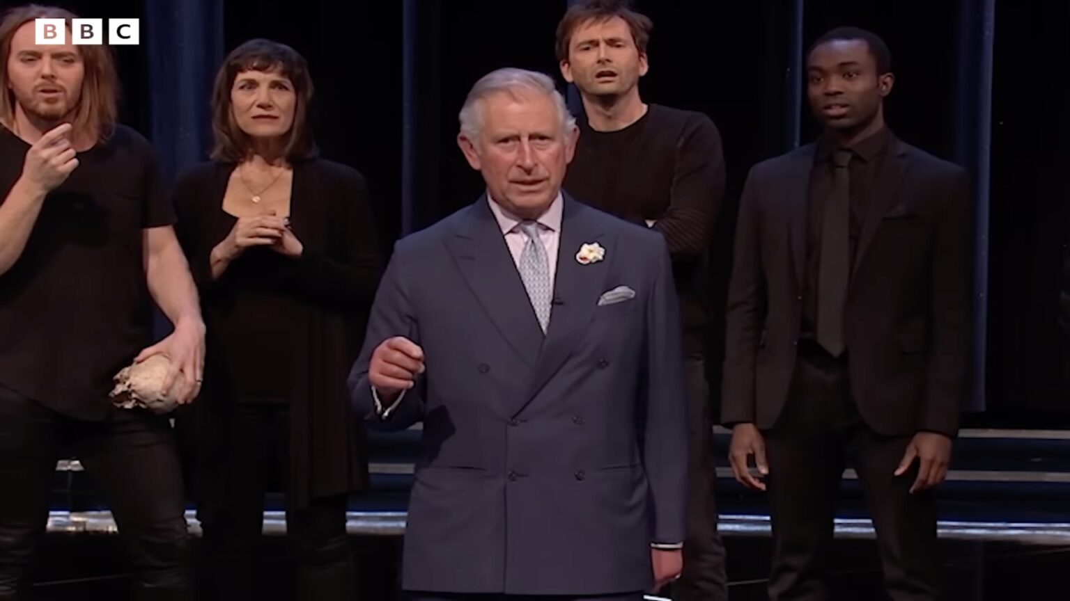 Re Carlo, Camilla rompe il silenzio sui giorni della diagnosi: “Avrei voluto sfogarmi, ma non potevo dire nulla” Re Carlo