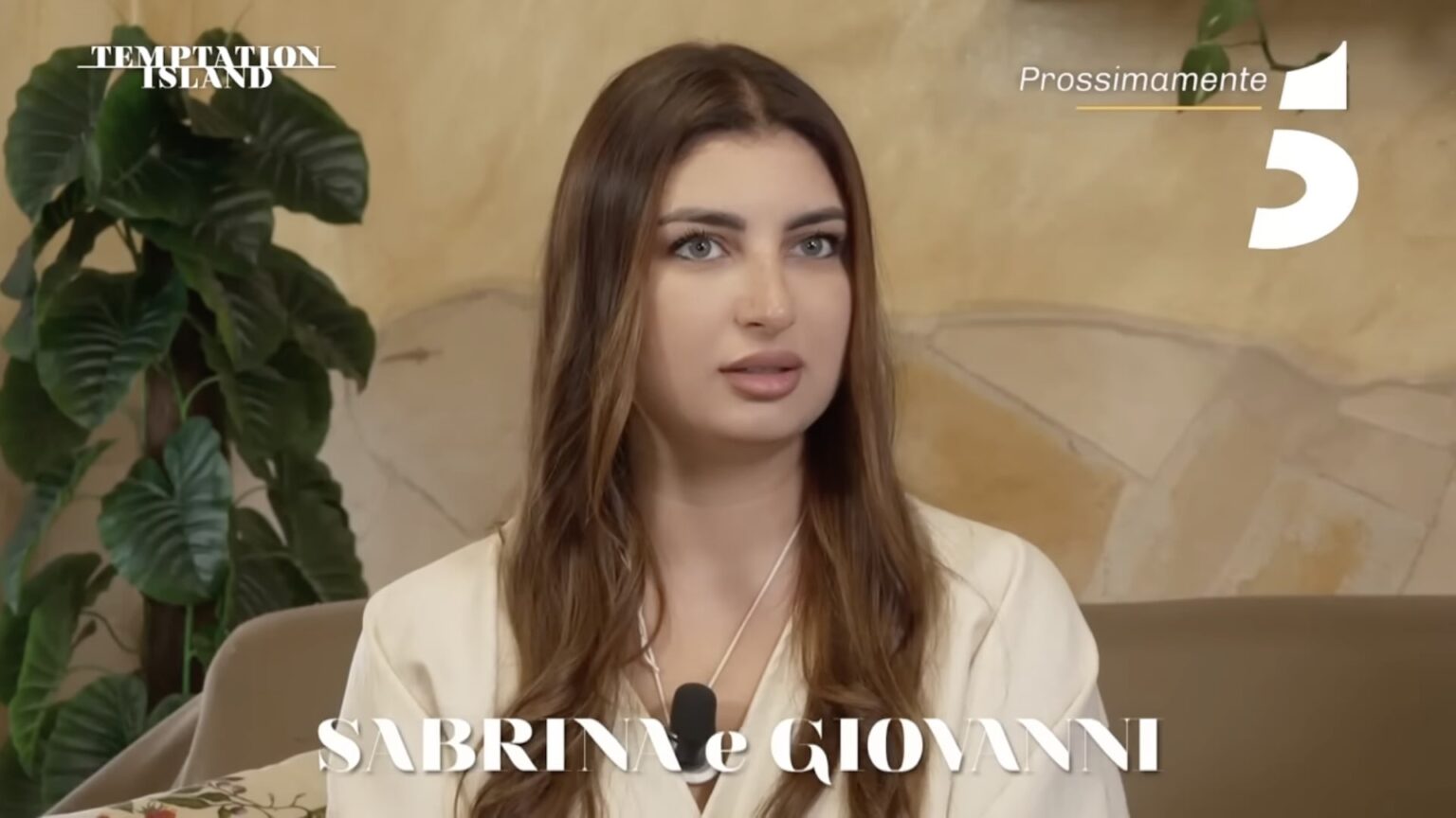 Temptation Island, Sabrina Soussi rompe il silenzio dopo le minacce ricevute: sui social mostra i segni sul volto Sabrina Soussi