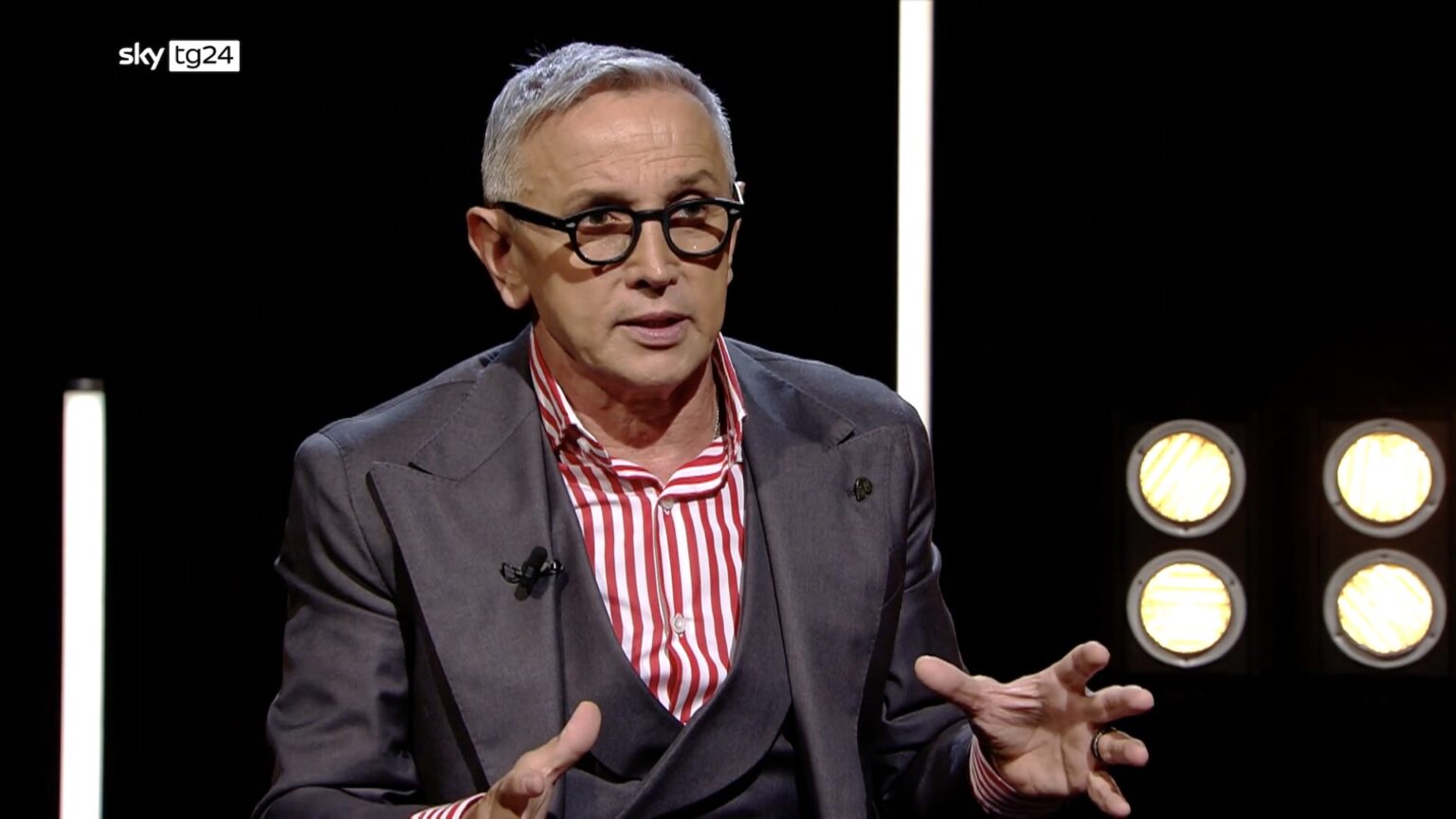 “Ci siamo ribaltati, sembrava un film”: il racconto shock di Bruno Barbieri sull’incidente che lo ha segnato Bruno Barbieri