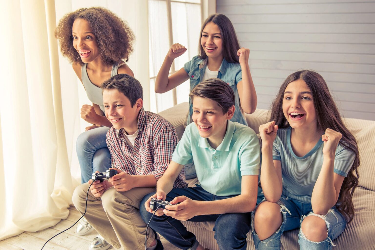 Quando il game design crea comunità: il primo fronte dei Nuovi Orizzonti Interattivi Depositphotos_113868562_L