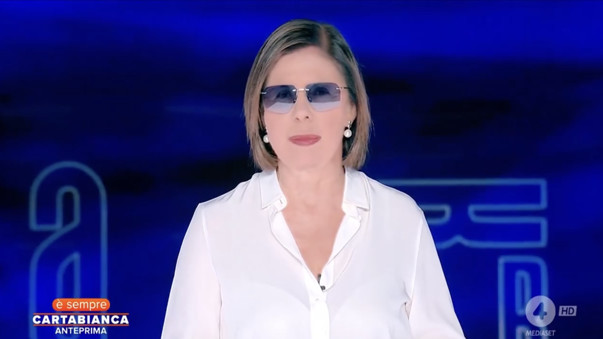 bianca berlinguer torna in tv con gli occhiali da sole dopo un intervento agli occhi ecco cosa 232 successo e come sta da Screenworld.it bianca berlinguer torna in tv con gli occhiali da sole dopo un intervento agli occhi ecco cosa 232 successo e come sta