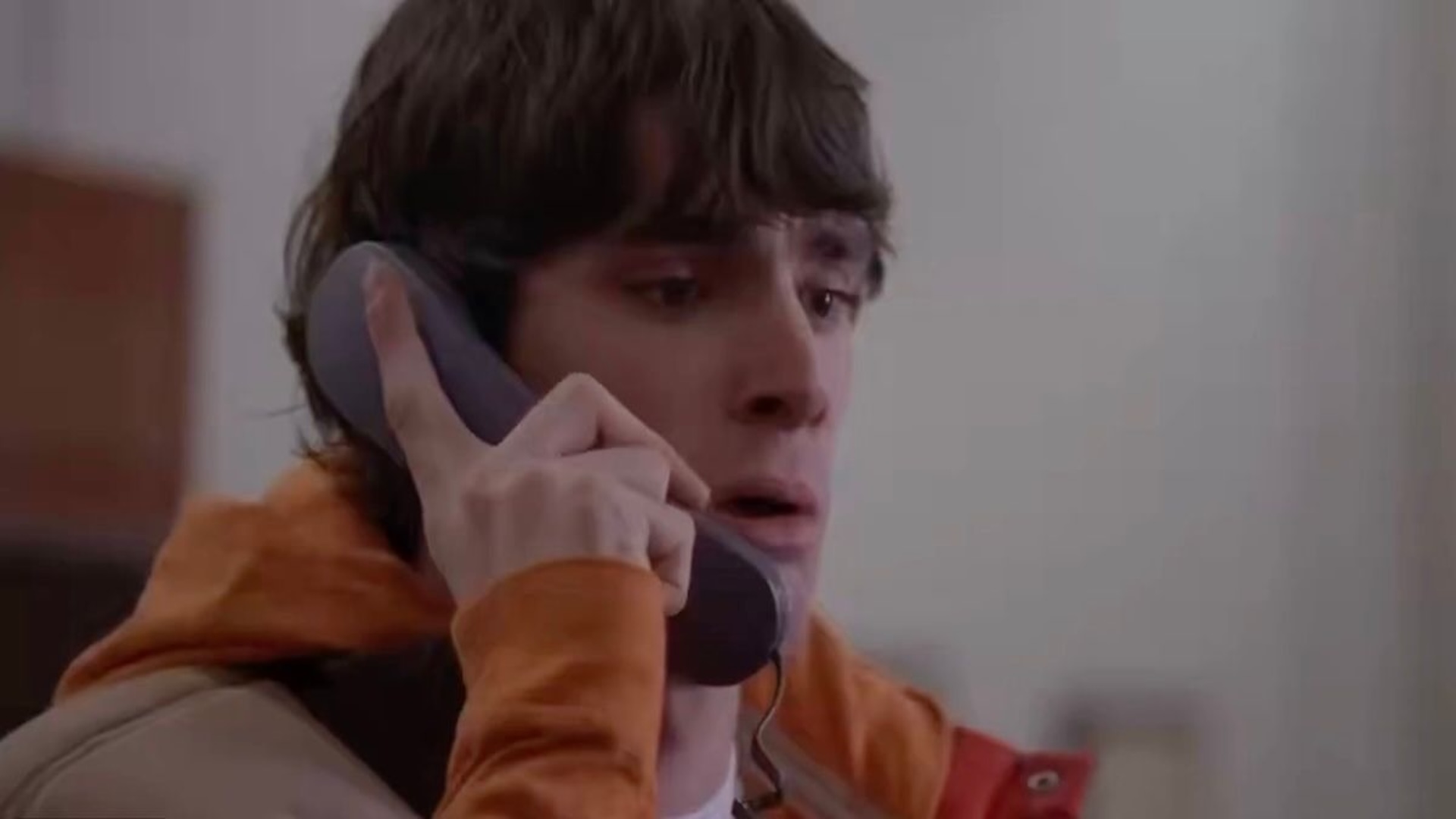 rj mitte emerge un doloroso retroscena prima della morte il presunto ultimatum della fidanzata o me o tua madre da Screenworld.it rj mitte emerge un doloroso retroscena prima della morte il presunto ultimatum della fidanzata o me o tua madre
