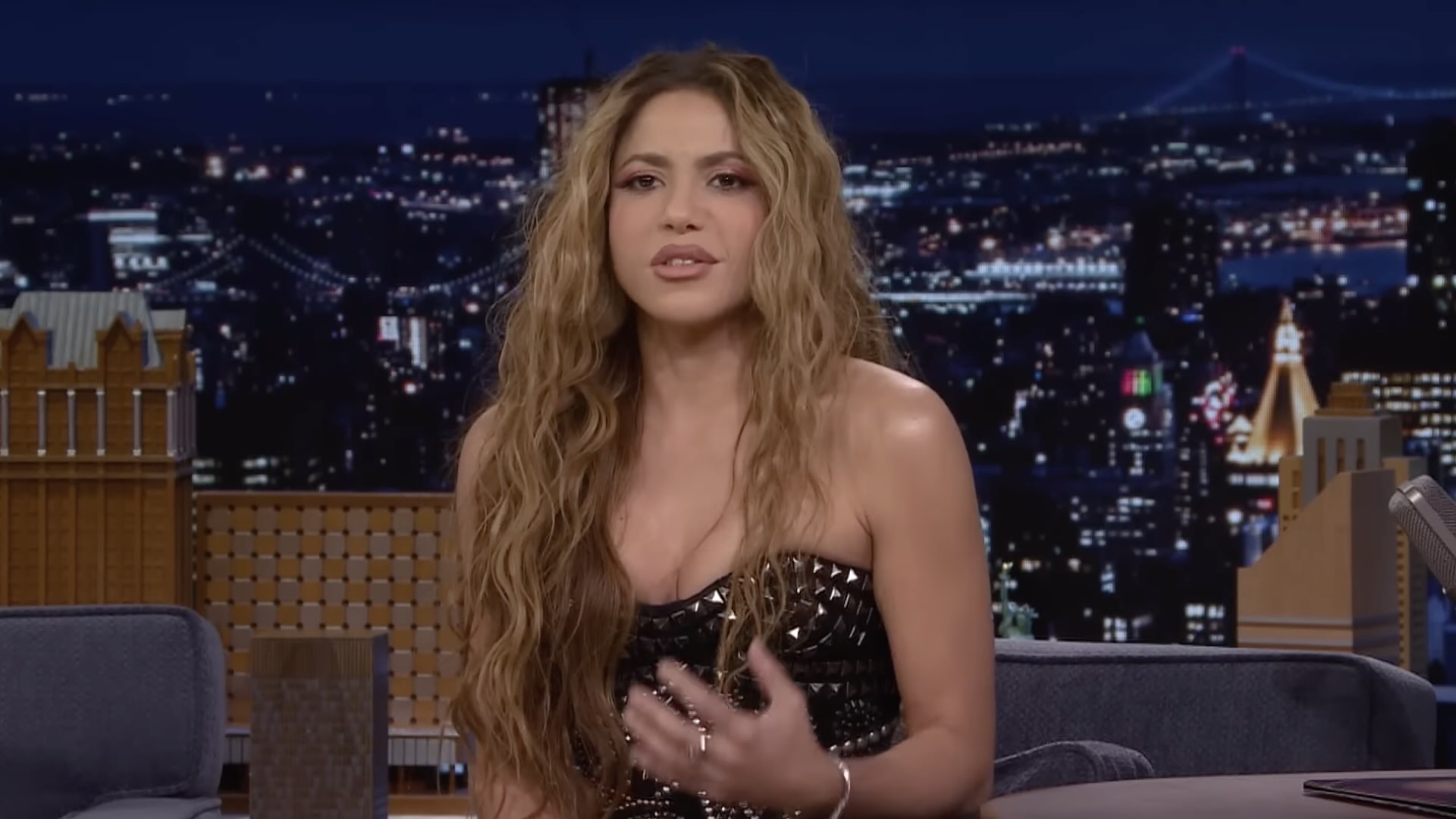 shakira ha incassato con il suo tour una cifra che una persona normale non guadagnerebbe in 100 vite il record 232 impressionante da Screenworld.it shakira ha incassato con il suo tour una cifra che una persona normale non guadagnerebbe in 100 vite il record 232 impressionante