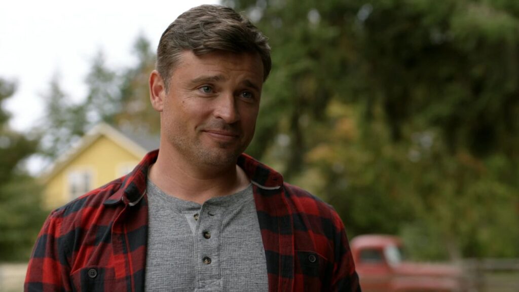 Tom Welling, la foto su Instagram cancellata dopo 10 ore: i fan di Smallville notano un dettaglio decisamente imbarazzante Tom Welling in The Flash